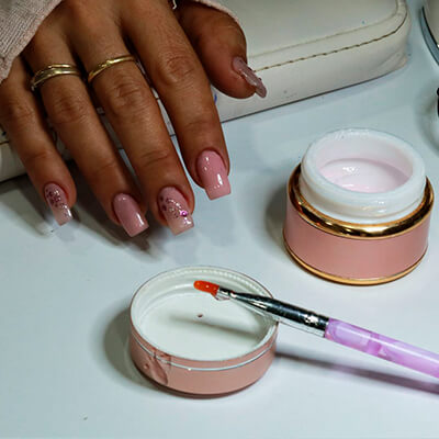 Manicura en Paiporta